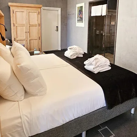Valkenburg 3*