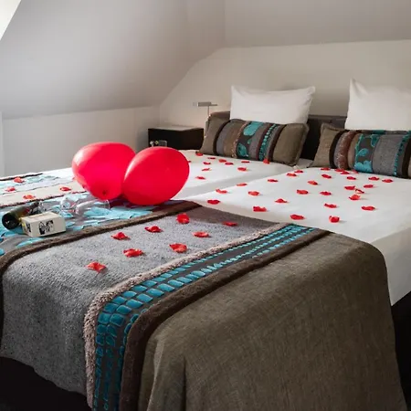 Valkenburg 3*