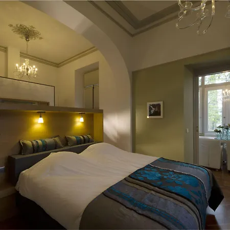 호텔 Valkenburg 3*