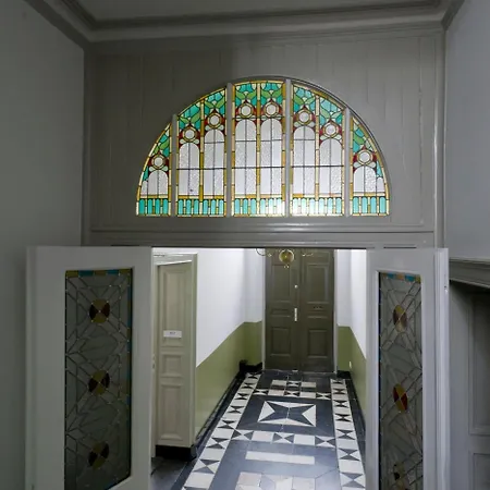 Valkenburg 3* 팔켄뷔르흐안더횔