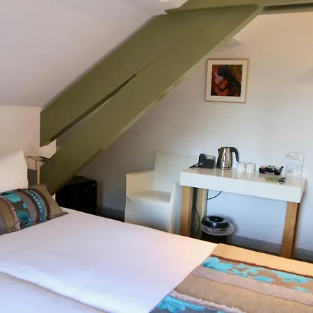 Valkenburg 3*