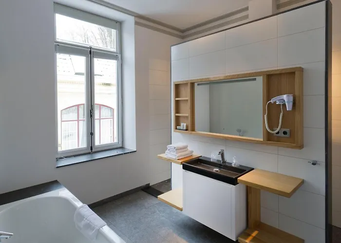 法尔肯堡别墅酒店 3* 法尔肯堡