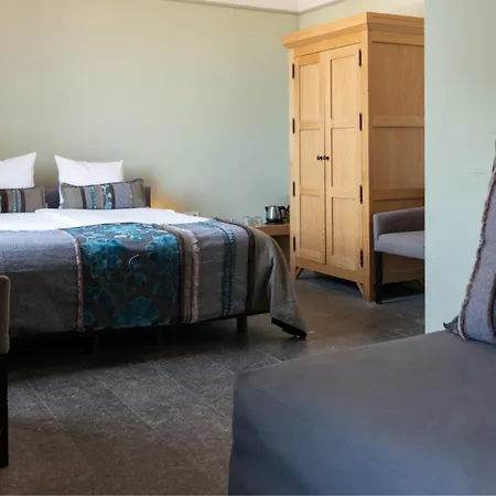 Hotell Valkenburg 3*